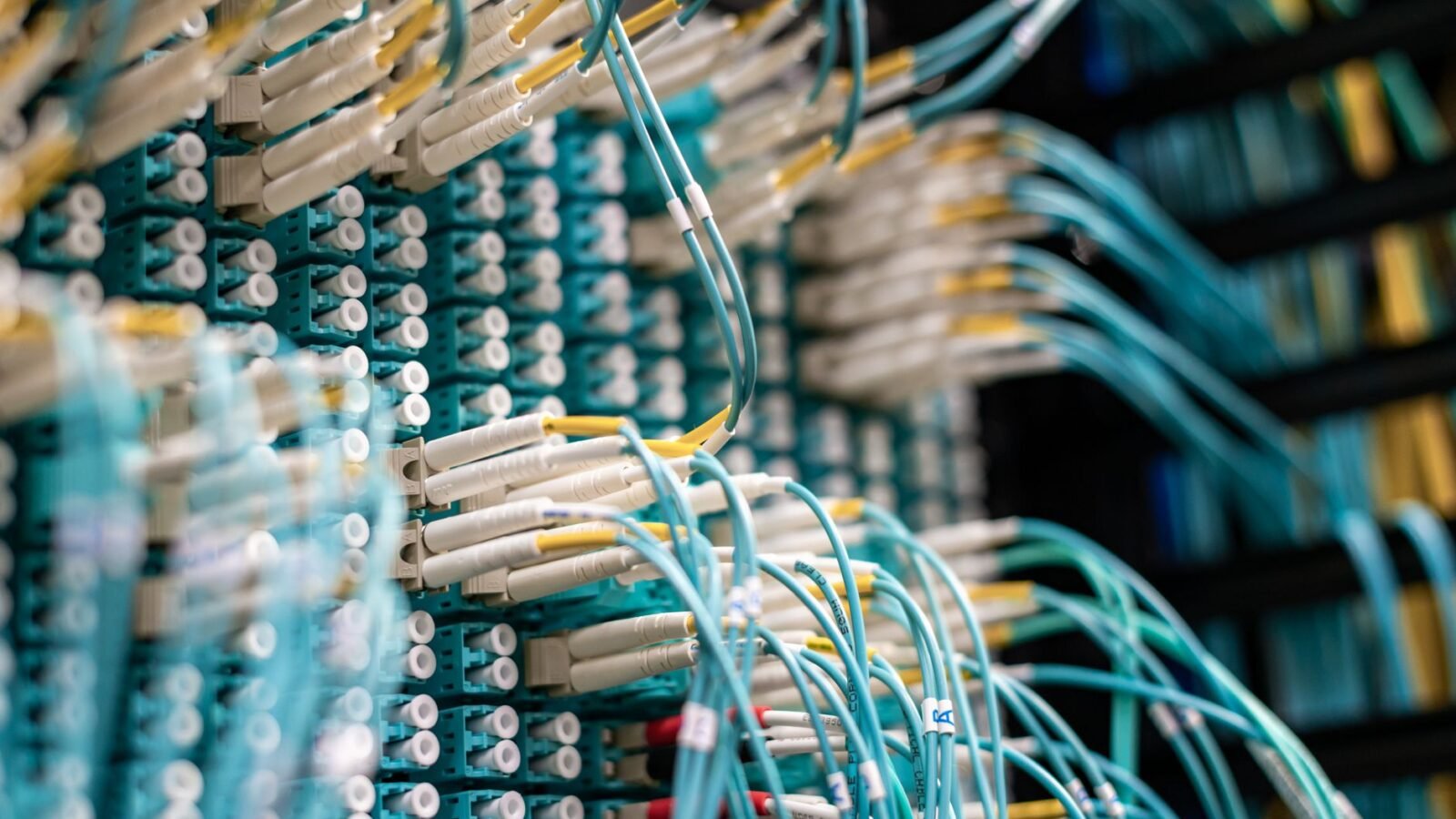 IPv6 on Cisco IOS-XE: Addressing, OSPFv3, Dual-Stack, and ACLs