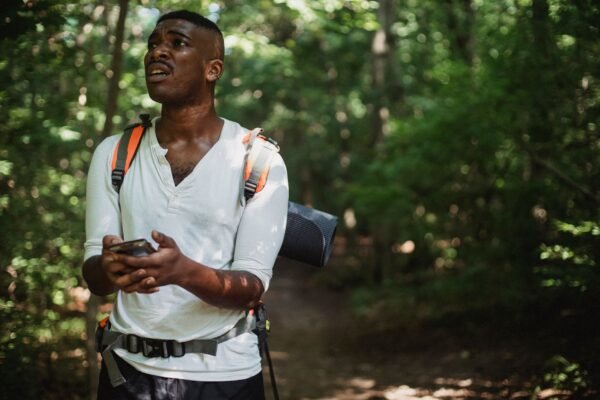 Trail Communication Setup for Off-Road Adventures: CB Radios, GMRS, and Satellite Messengers