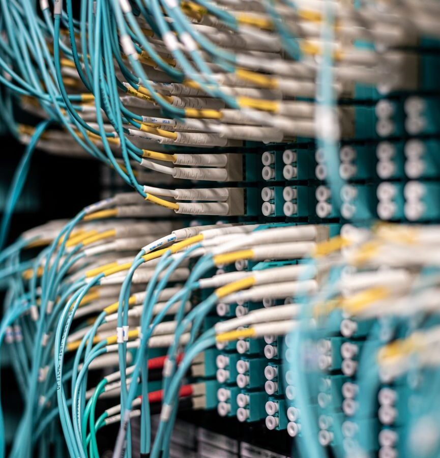 DMVPN Phase 2 on Cisco IOS-XE: Hub-and-Spoke VPN with NHRP and Dynamic Tunnels